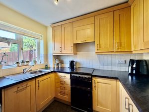 Photo 7- click for photo gallery